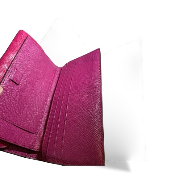 Coach Fuchsia Leather Clutch (item#b136) - Picture 8 of 9